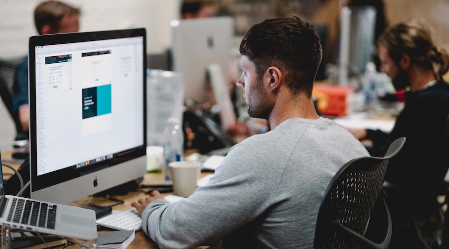 やってる感_成果_異なる２