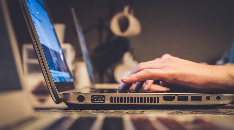 アウトプット_意識_良い_仕事