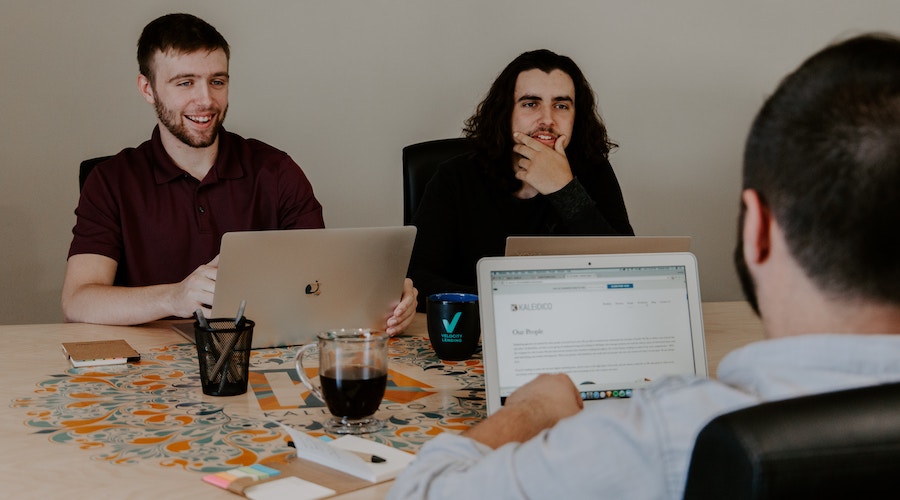 勢い_市場_勝負_効果的２